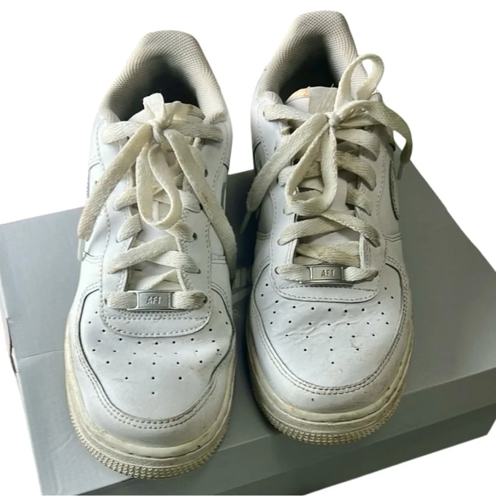 Nike White Leather Sneakers with Ventilation